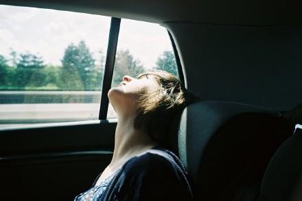 烦恼是一个迷宫，清醒是唯一的出口