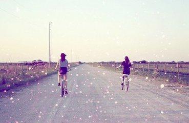 我孤独成性,因为我厌恶人心 我孤独成性,因为我厌恶人心