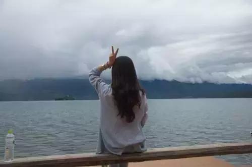 做人，高在忍，贵在让