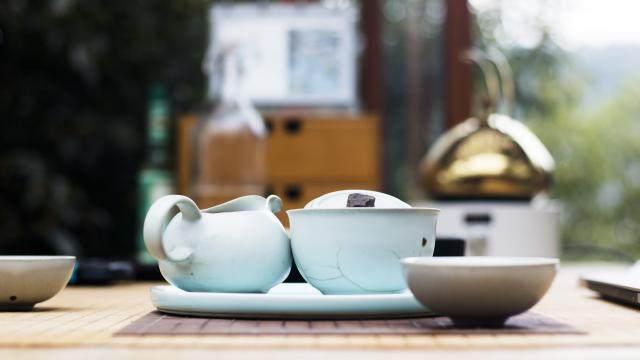 十句让人心静的佛语禅心，只有静下心来，才能回归自我