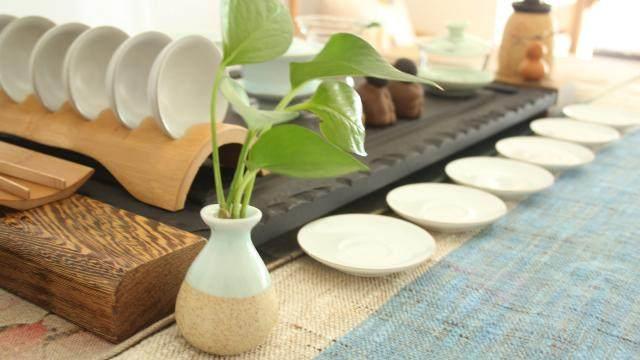 十句让人心静的佛语禅心，只有静下心来，才能回归自我