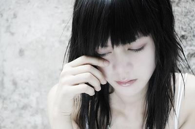 不要轻易原谅存心伤害你的人