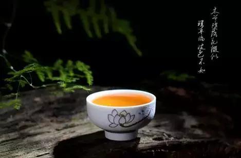 人生如茶，须要用心感受