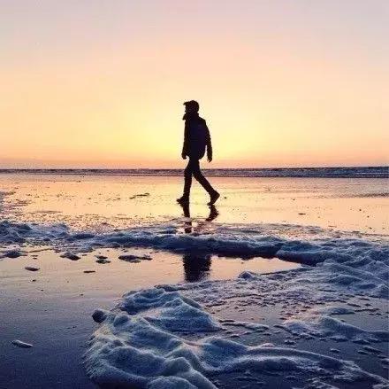 有人关心，才有资格，下落不明