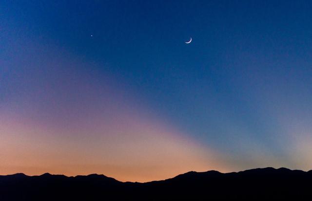 经典爱情语录:感情,需要的是理解;相处,需要的是默契;陪伴,需要的是耐心 经典爱情语录:感情,需要的是理解;相处,需要的是默契;陪伴,需要的是耐心