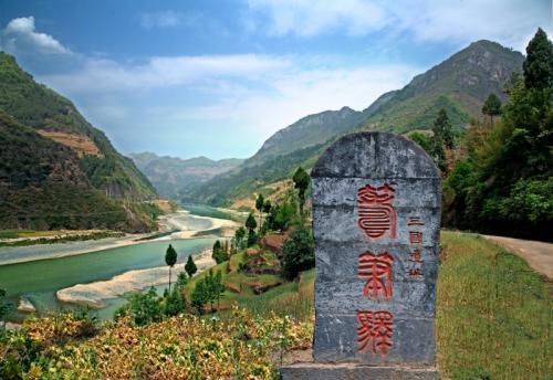 做人，要低得下头，沉得住气
