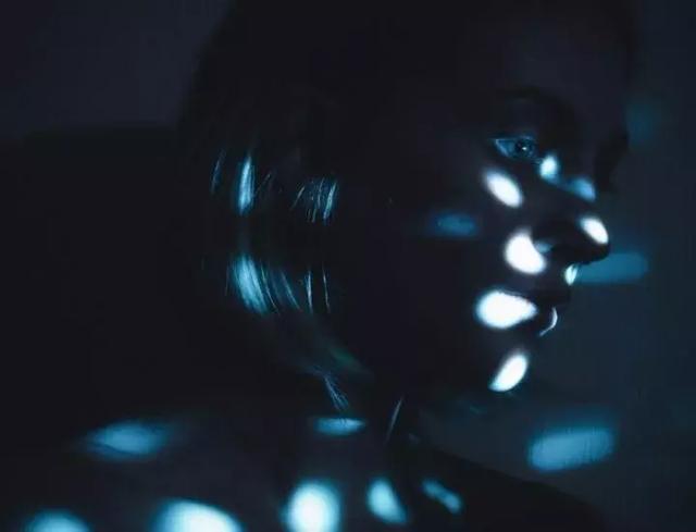 只有一味的付出 才会惯出得寸进尺的人