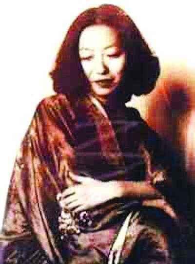 张爱玲经典语录,一生至少要读一次 张爱玲经典语录,一生至少要读一次