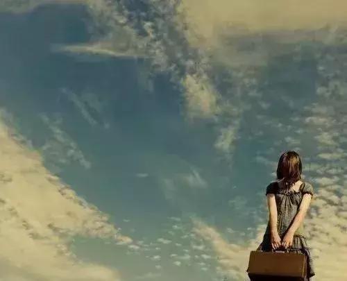 世人多喧哗，我情愿孤独
