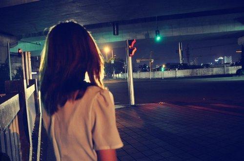 爱上一个卑微的自己，经典语录