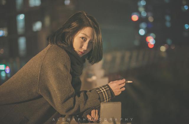 情是感官折射的知觉，爱是灵魂触动的振颤