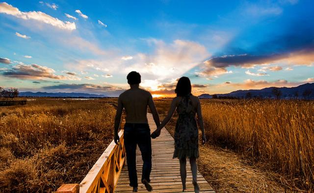 人字易写，人心难懂