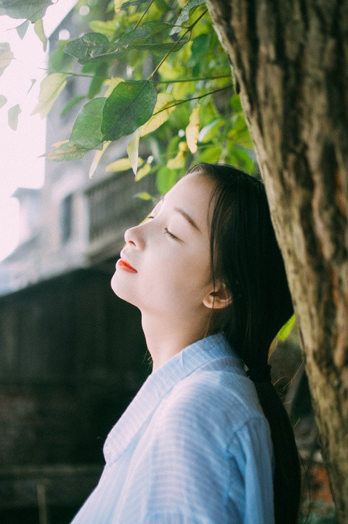 思念是一个人的事,它无关两个人的情爱 思念是一个人的事,它无关两个人的情爱