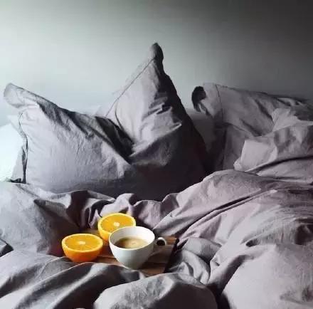 人字好写，人心却难懂