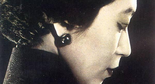 张爱玲经典语录,一生至少要读一次 张爱玲经典语录,一生至少要读一次