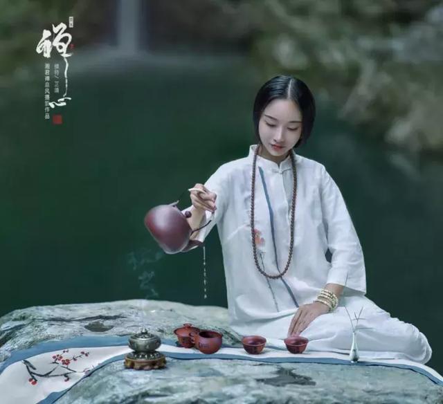 我依然无法看透悲伤