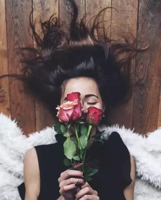 好的女人，往往是人格上独立，情感上依赖