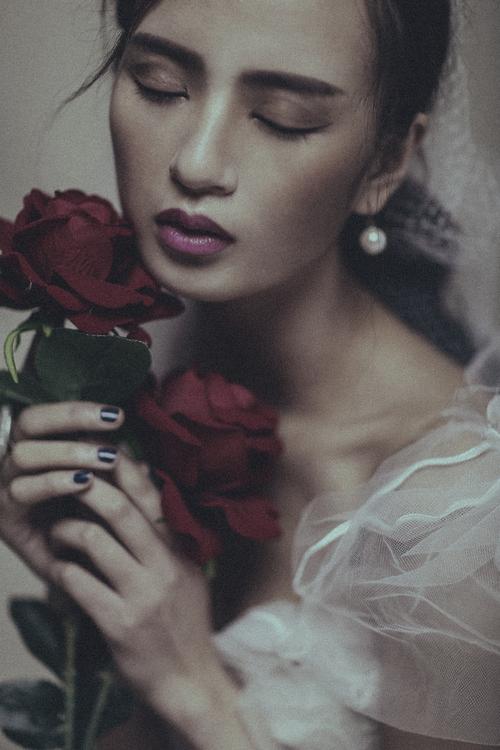 跟自己说声对不起，这些年一直没学会爱自己