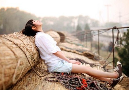 思念是一个人的事,它无关两个人的情爱 思念是一个人的事,它无关两个人的情爱