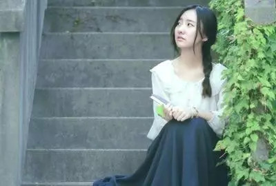 没人扶你的时候，自己站直