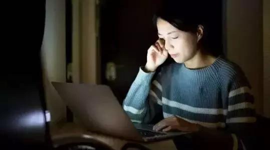 没有任何忙碌，值得你用健康交换
