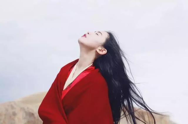 夜深人静时，仔细想一想
