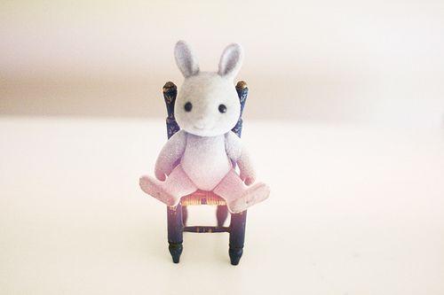 一个人时，善待自己；两个人时，善待对方