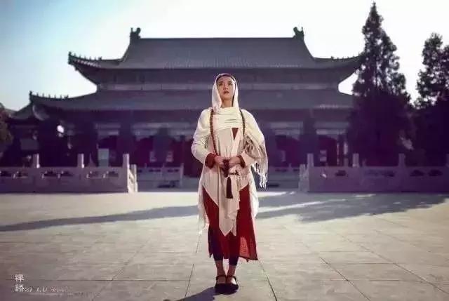 佛说：付出，不要后悔，失去，也不要遗憾