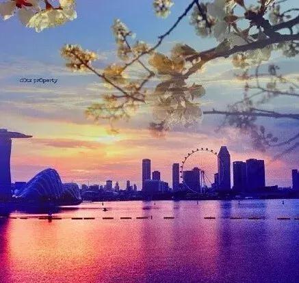 比喜欢更重要的是爱，比爱更重要的是你
