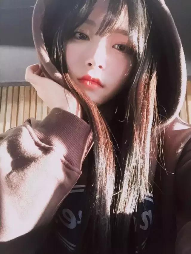 贱人永远都是贱人,就算金融危机了,也贵不了 贱人永远都是贱人,就算金融危机了,也贵不了