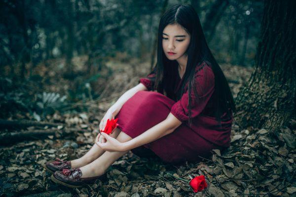 左边生死，右边无奈