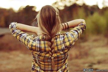 我孤独成性,因为我厌恶人心 我孤独成性,因为我厌恶人心