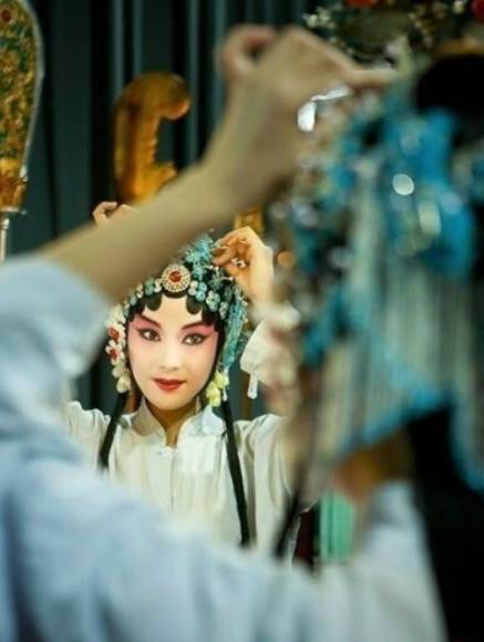 漫漫人生路，只记欢喜不记忧