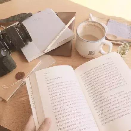 他到底哪里好,值得你红了眼还要笑着原谅 他到底哪里好,值得你红了眼还要笑着原谅