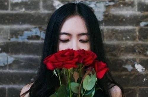 我把灵魂激活，浸泡在你的一眸秋水