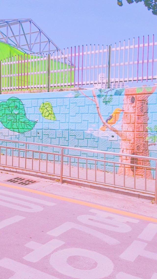 莫让想你的人心寒，莫让爱的的人受伤