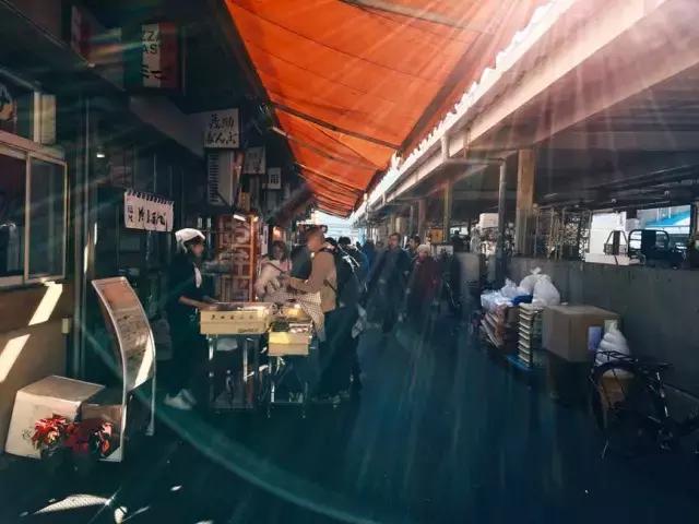 一起一落的是人生，一朝一夕的是日子