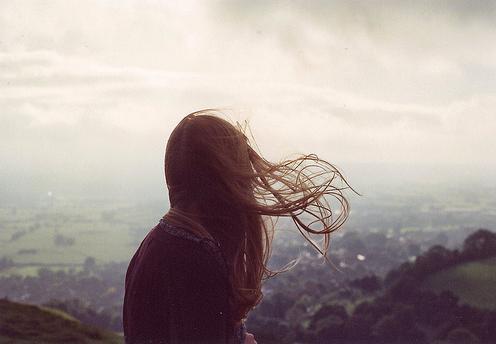 一句话心累伤感的情感语录配图