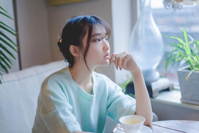 微信朋友圈唯美语录：与你历经风雨的人，最真诚