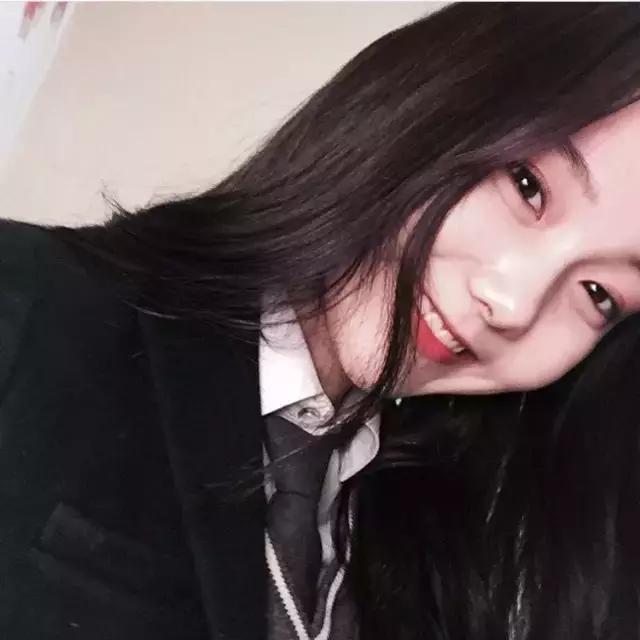 贱人永远都是贱人,就算金融危机了,也贵不了 贱人永远都是贱人,就算金融危机了,也贵不了