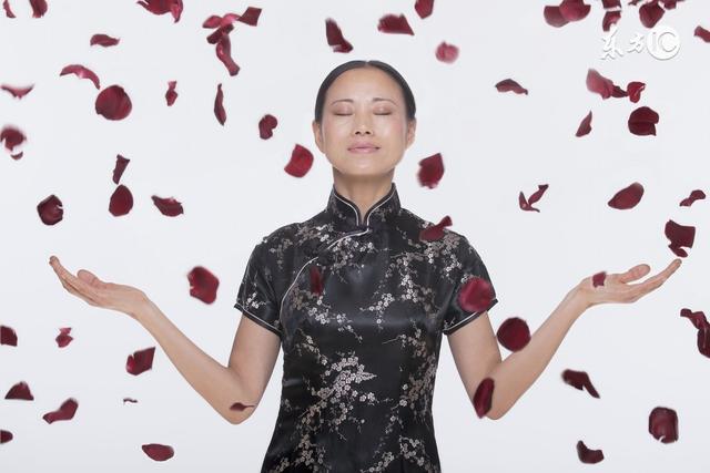 水不试，不知深浅；人不交，不知好坏