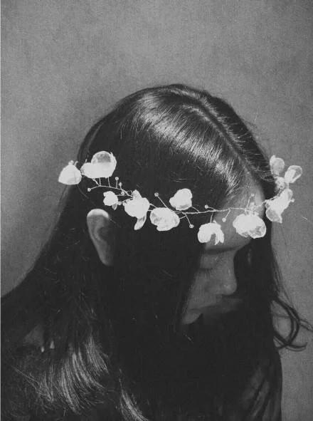 情感语录：后来你走了，我熬夜的习惯却怎么都改不掉