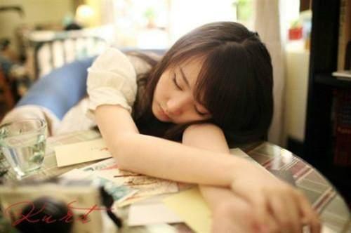 现实社会经典语录,透彻露骨,句句扎心 现实社会经典语录,透彻露骨,句句扎心