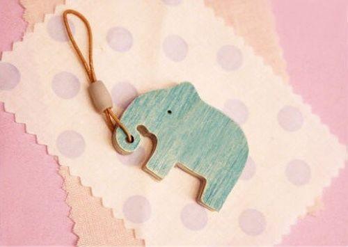 心简单世界就简单，幸福会生长；心自由生活就自由，到哪都快乐