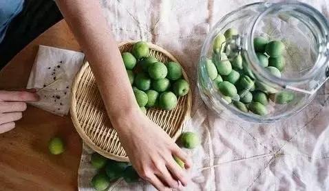 难过时，不必告诉别人