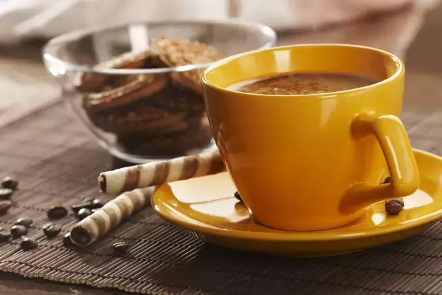 人生就是:柴 米 油 盐 酱 醋 茶 人生就是:柴 米 油 盐 酱 醋 茶