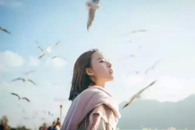 七月再见,八月你好 七月再见,八月你好