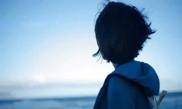 恩人别忘掉，小人别计较