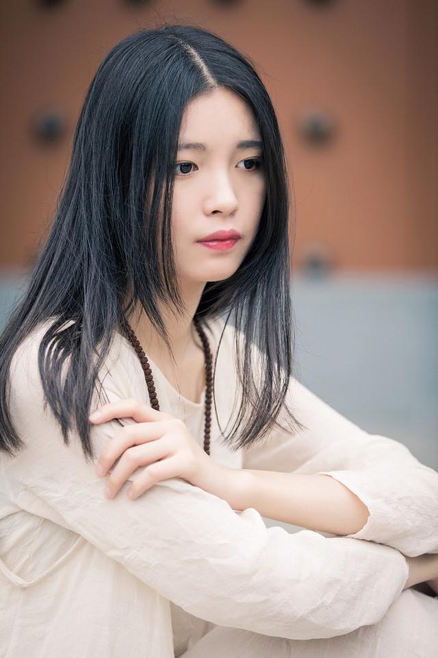 安慰，捉襟见肘；爱情，冷暖自知