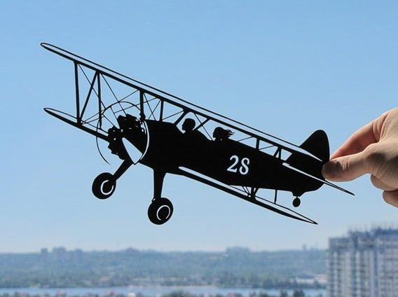 好的爱情是你通过一个人看到整个世界